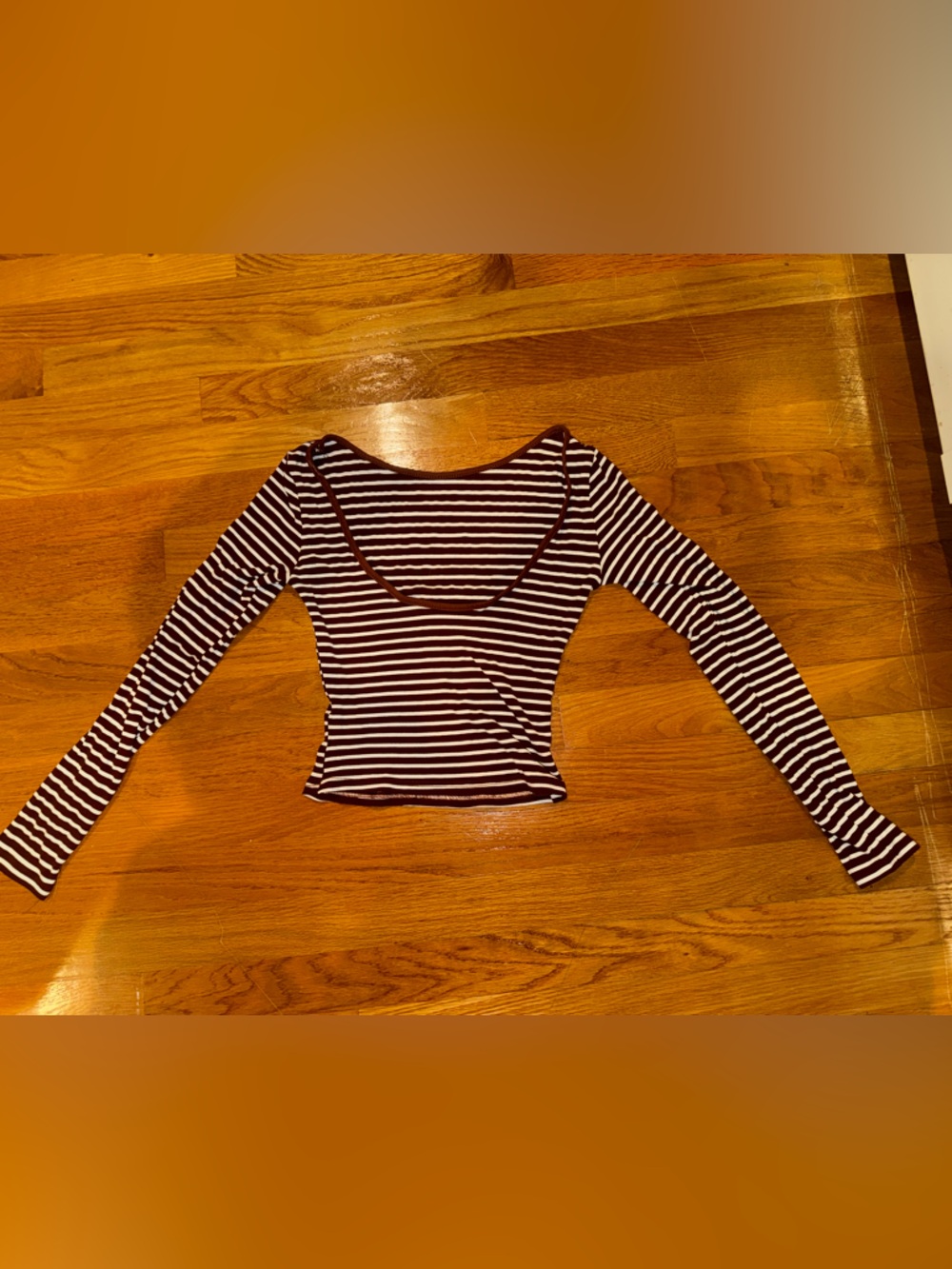 Striped Long-Sleeve Scoop Neck Crop Top - Black & White